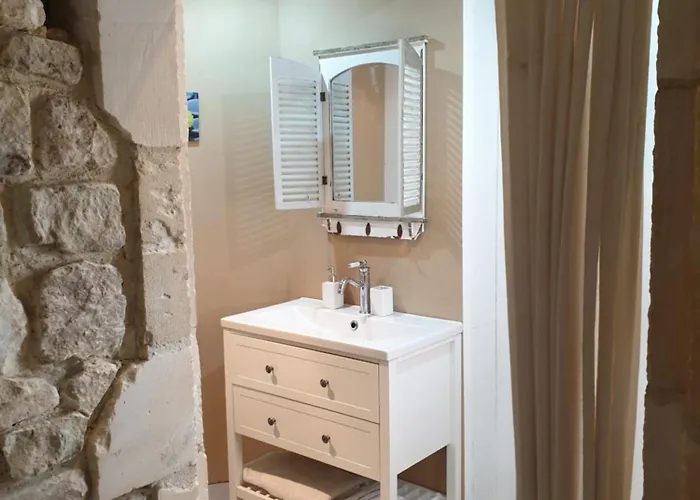 לינה וארוחת בוקר Normandieheritage14 Moulin De La Bretonniere - Omaha 4*